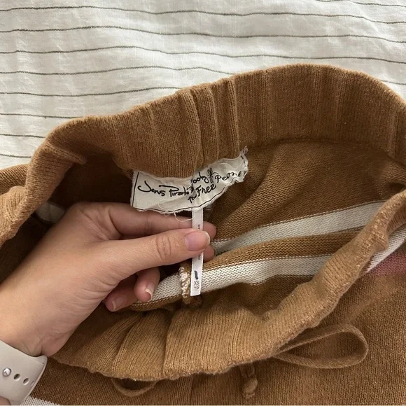 Jen’s Pirate Booty Free People Chill Out Drawstring Knit Shorts Size XS - Picture 2 of 4